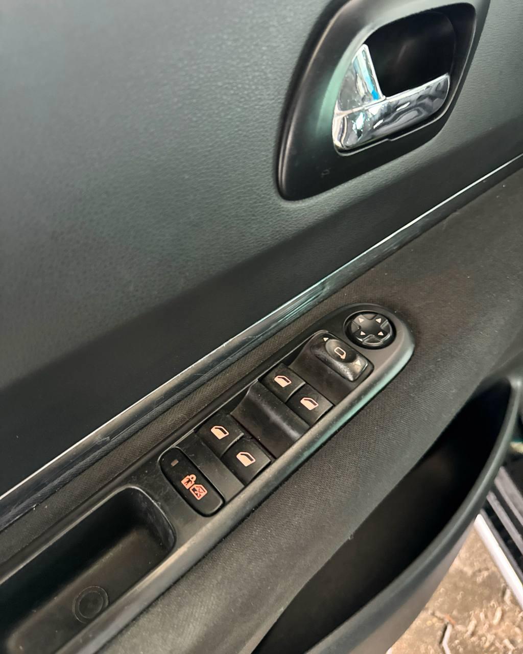 Peugeot 3008 I , 2012 г., механика, бензин - фото 9