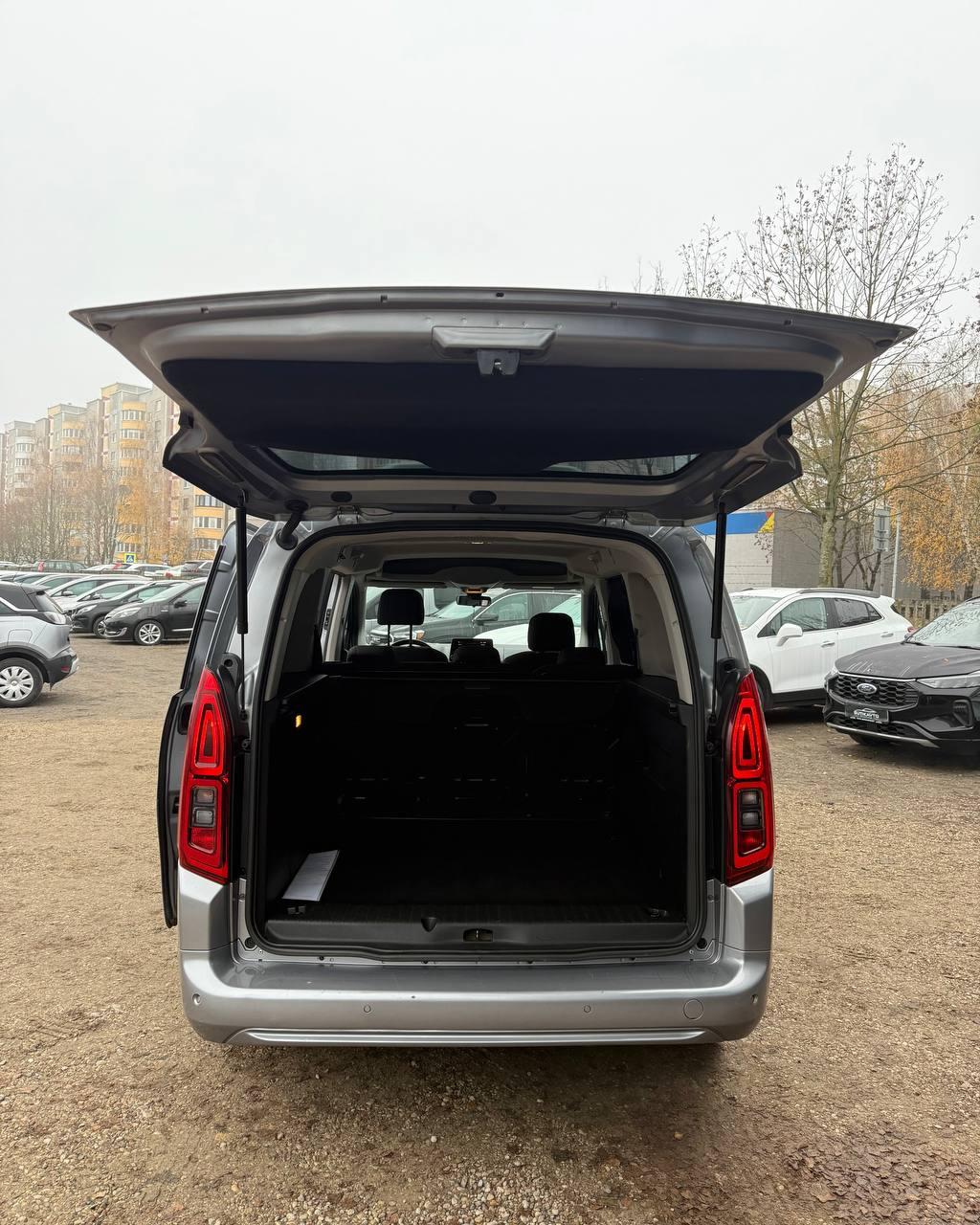 Opel Combo XL E , 2020 г., механика, дизель - фото 12