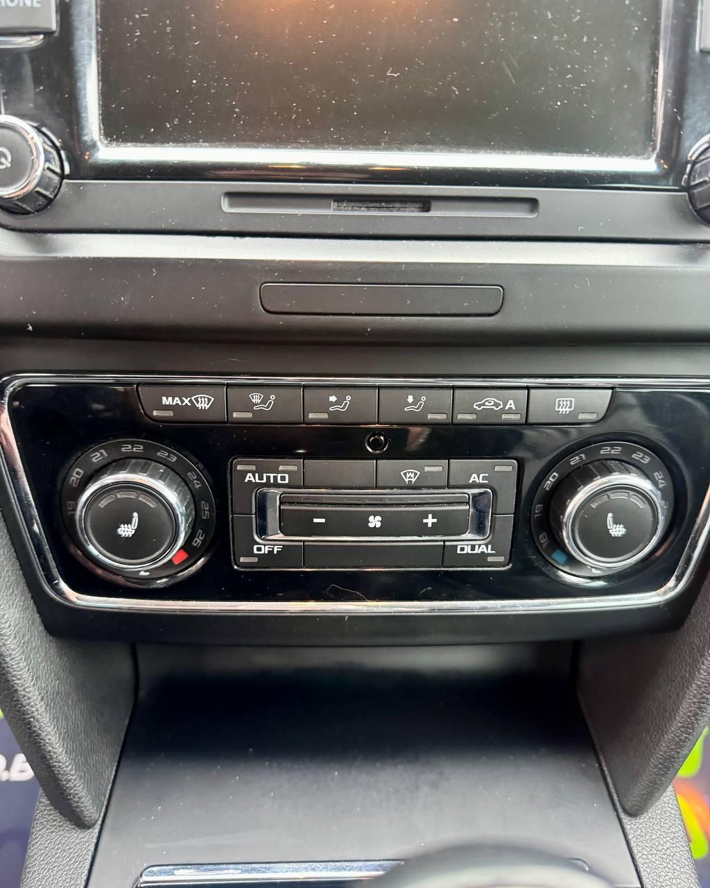 Skoda Superb II , 2010 г., механика, дизель - фото 16