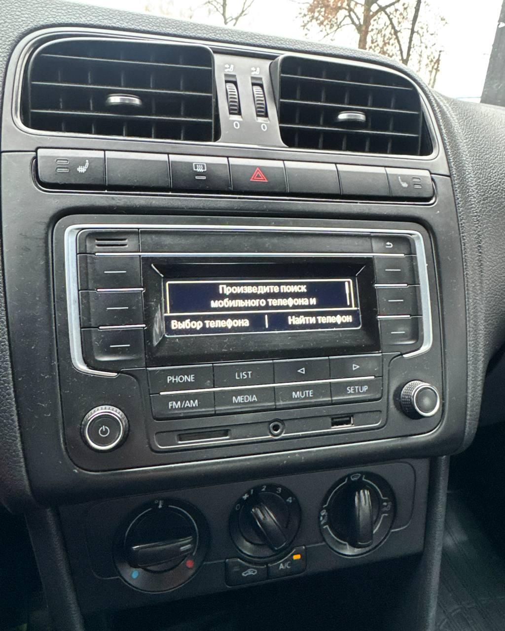 Volkswagen Polo Sedan I · Рестайлинг , 2018 г., механика, бензин - фото 14