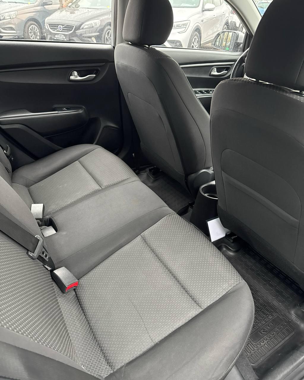 Kia Rio IV · Рестайлинг  , 2021 г., автомат, бензин  - фото 13