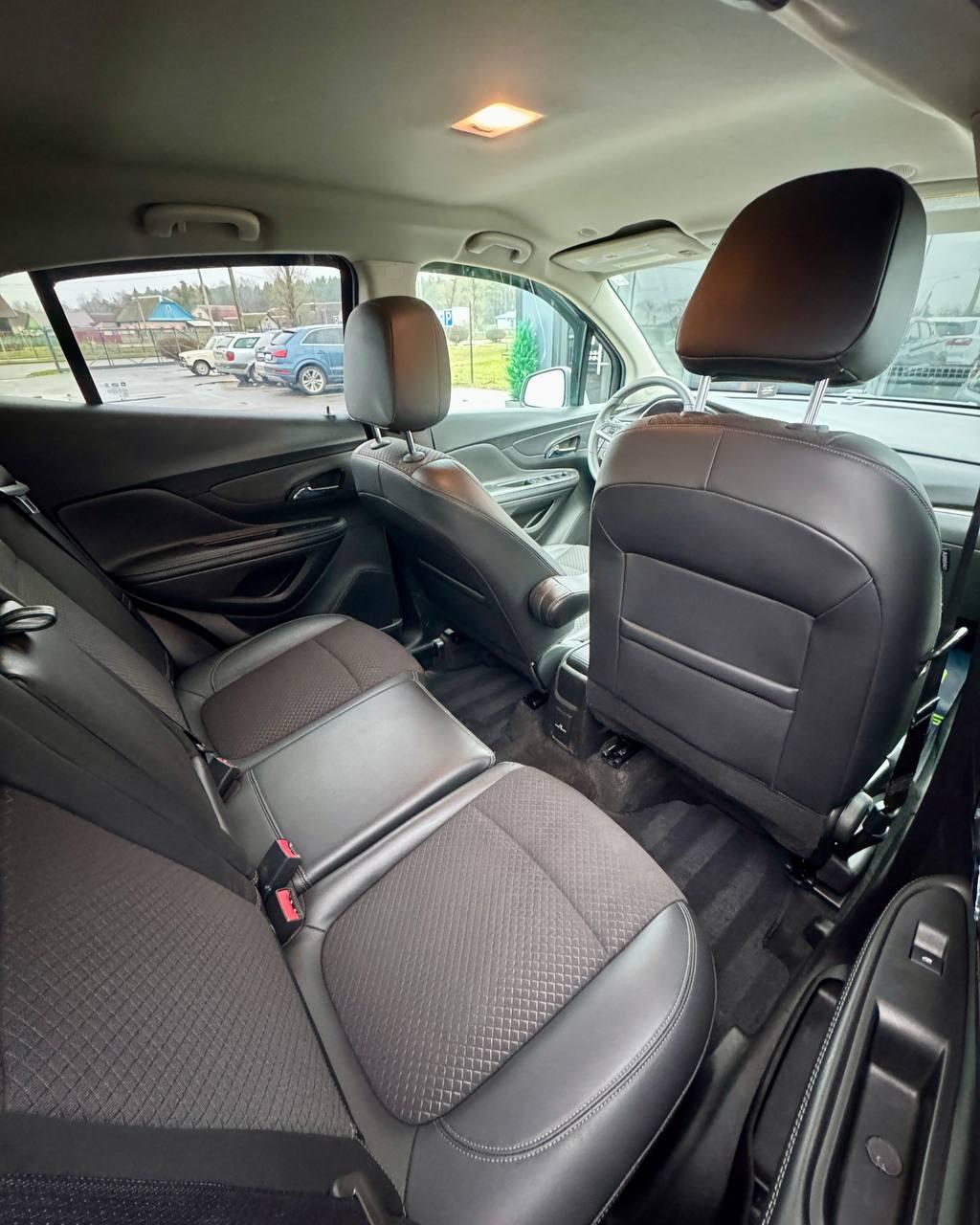 Buick Encore I · Рестайлинг , 2022 г., автомат, бензин - фото 12