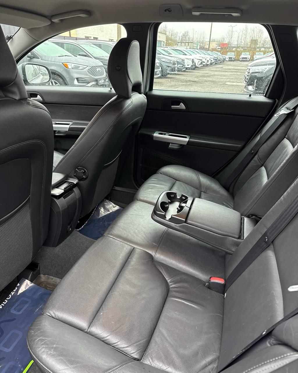 Volvo V50 I · 2-й рестайлинг , 2011 г., механика, дизель - фото 9