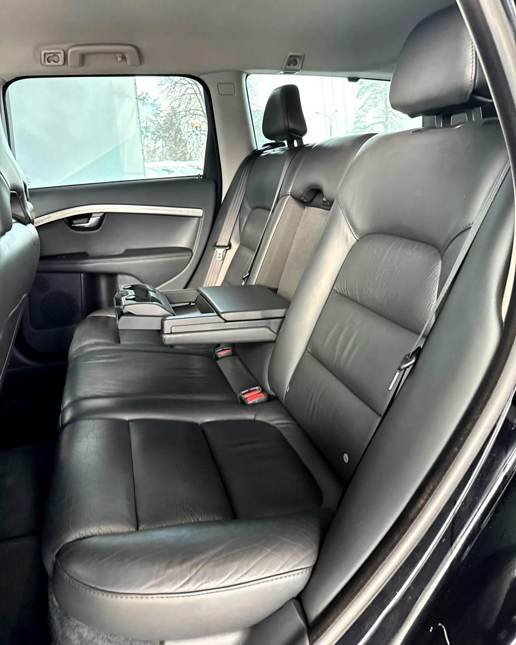 Volvo V70 III , 2010 г., механика, дизель - фото 13