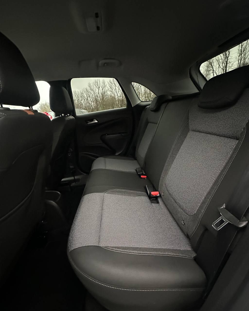 Opel Crossland X I · Рестайлинг , 2021 г., механика, бензин - фото 8