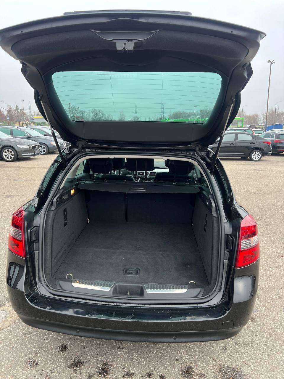 Renault Laguna III · Рестайлинг , 2012 г., механика, дизель - фото 16