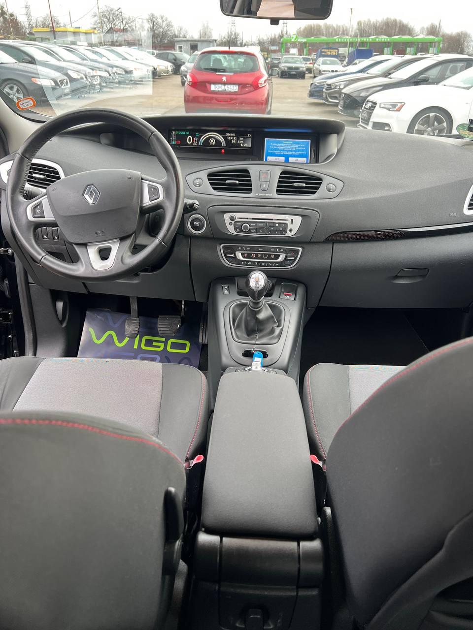 Renault Scenic III · 2-й рестайлинг , 2012 г., механика, дизель - фото 15