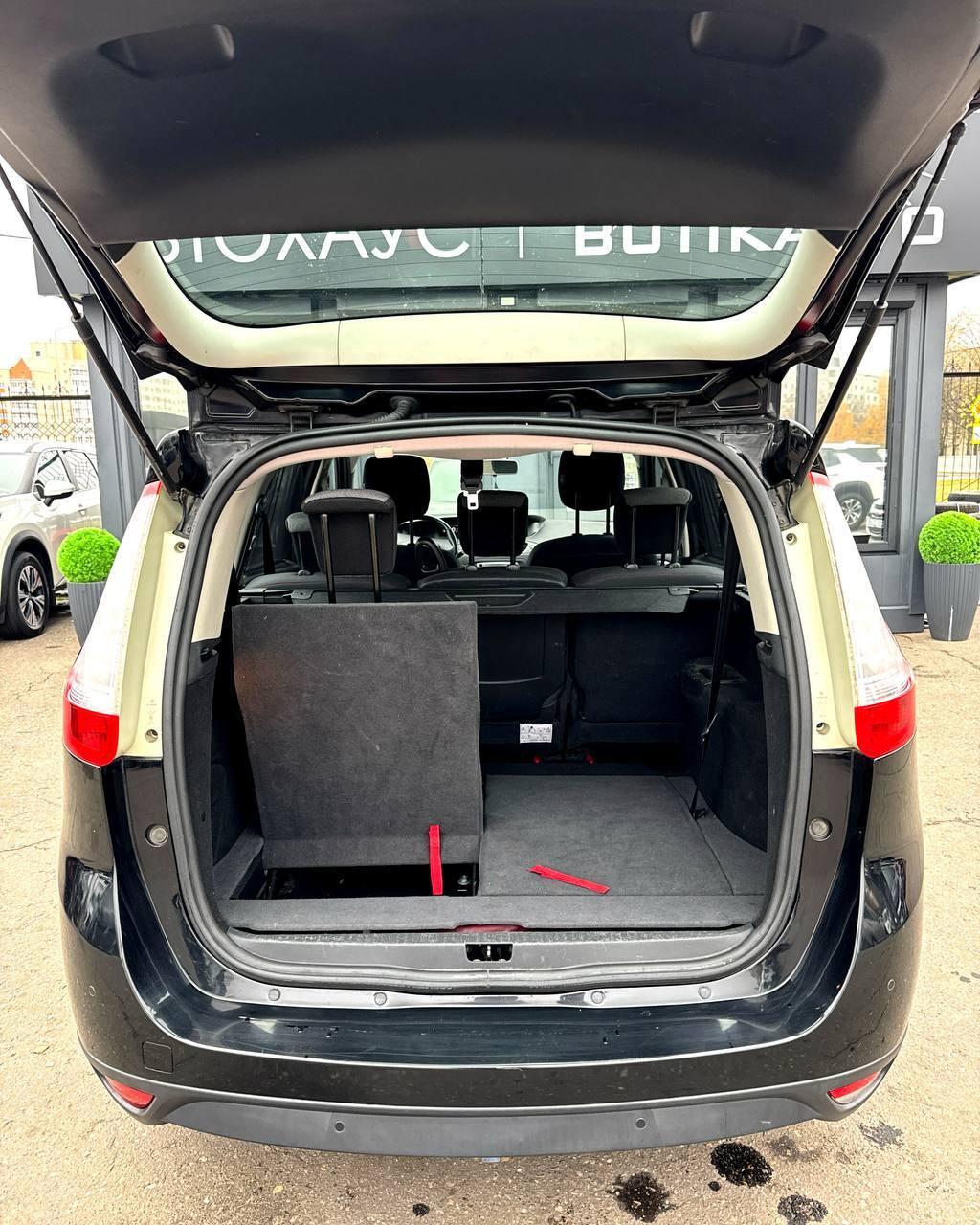 Renault Grand Scenic III · 2-й рестайлинг , 2014 г., механика, дизель - фото 14