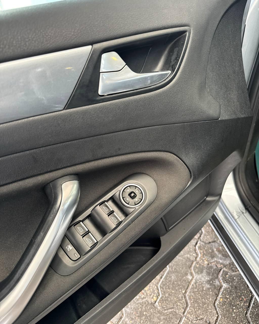 Ford Mondeo IV · Рестайлинг , 2011 г., механика, дизель - фото 9