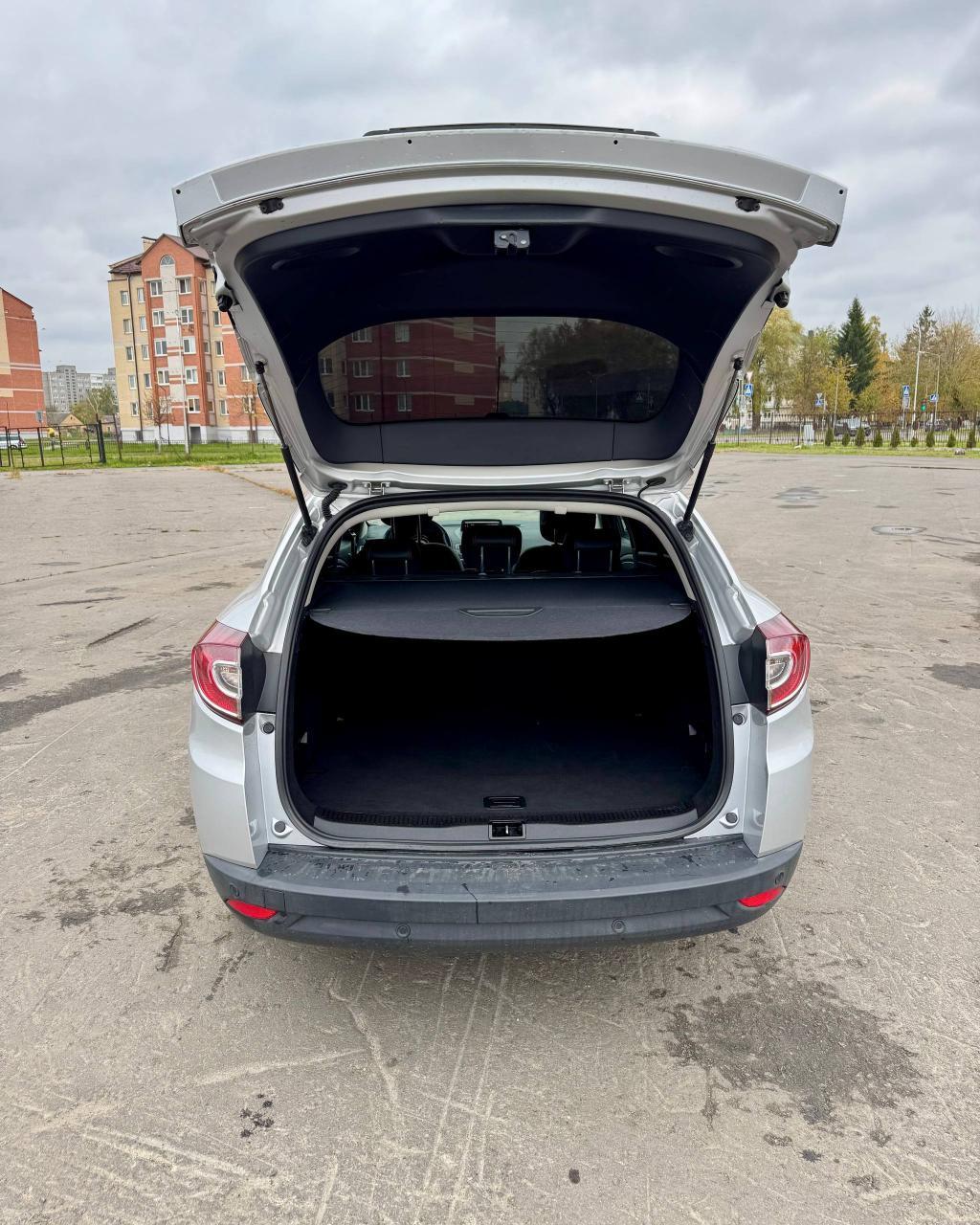 Renault Megane III · 2-й рестайлинг , 2015 г., механика, дизель  - фото 12