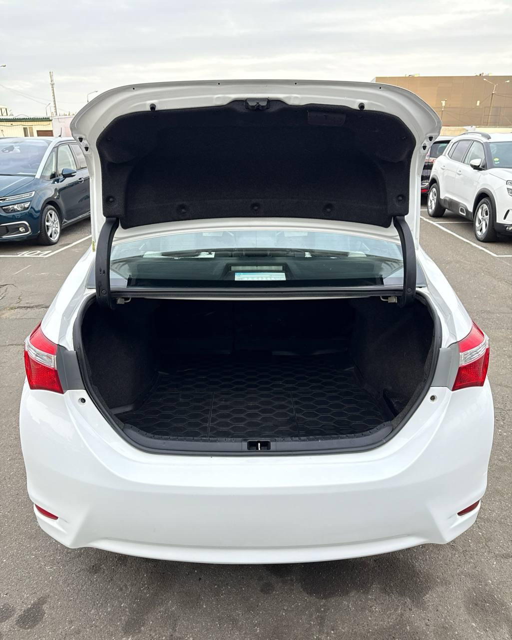 Toyota Corolla XI (E170) , 2014 г., вариатор, бензин - фото 14