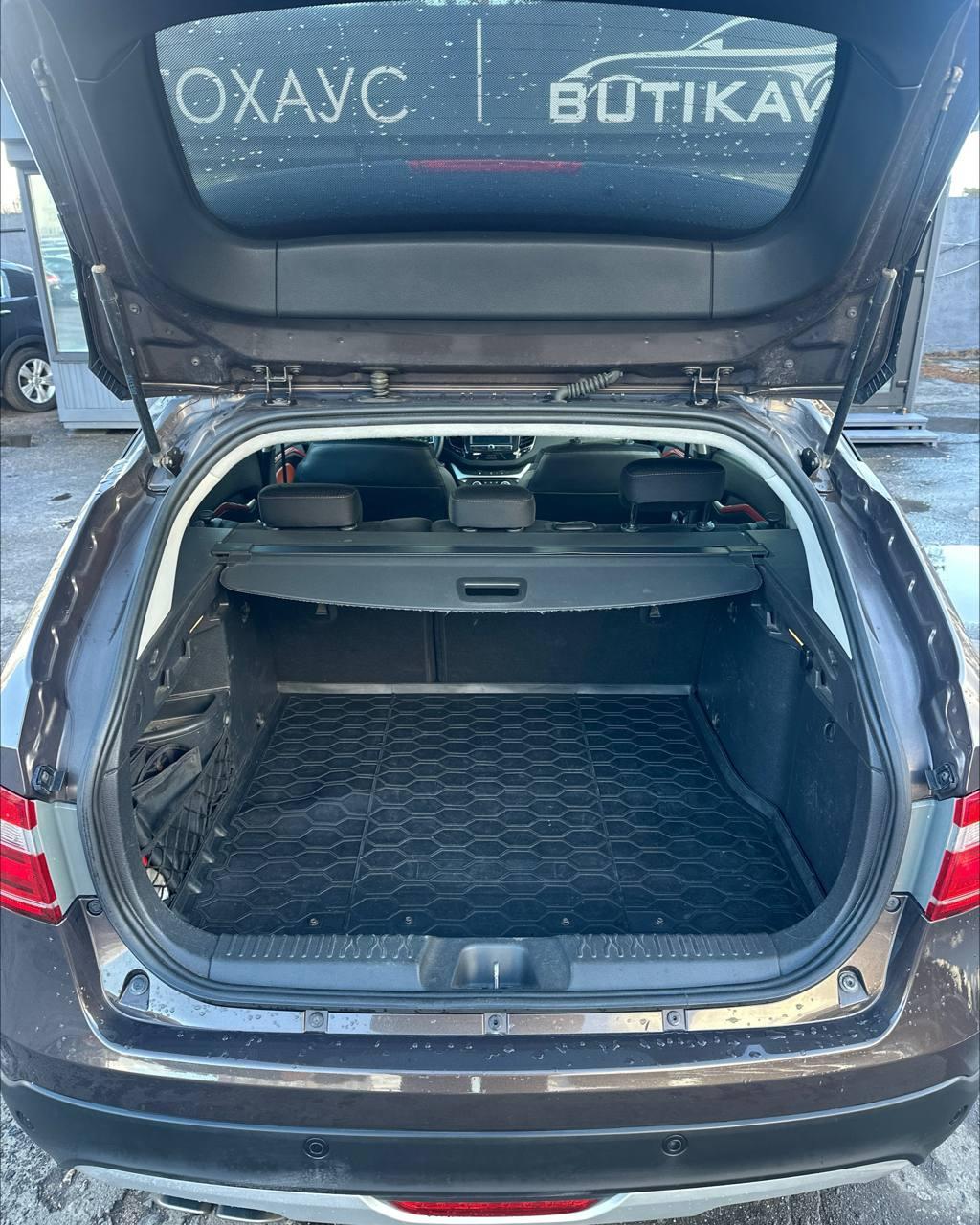 Lada (ВАЗ) Vesta Cross I , 2019 г., механика, бензин - фото 10