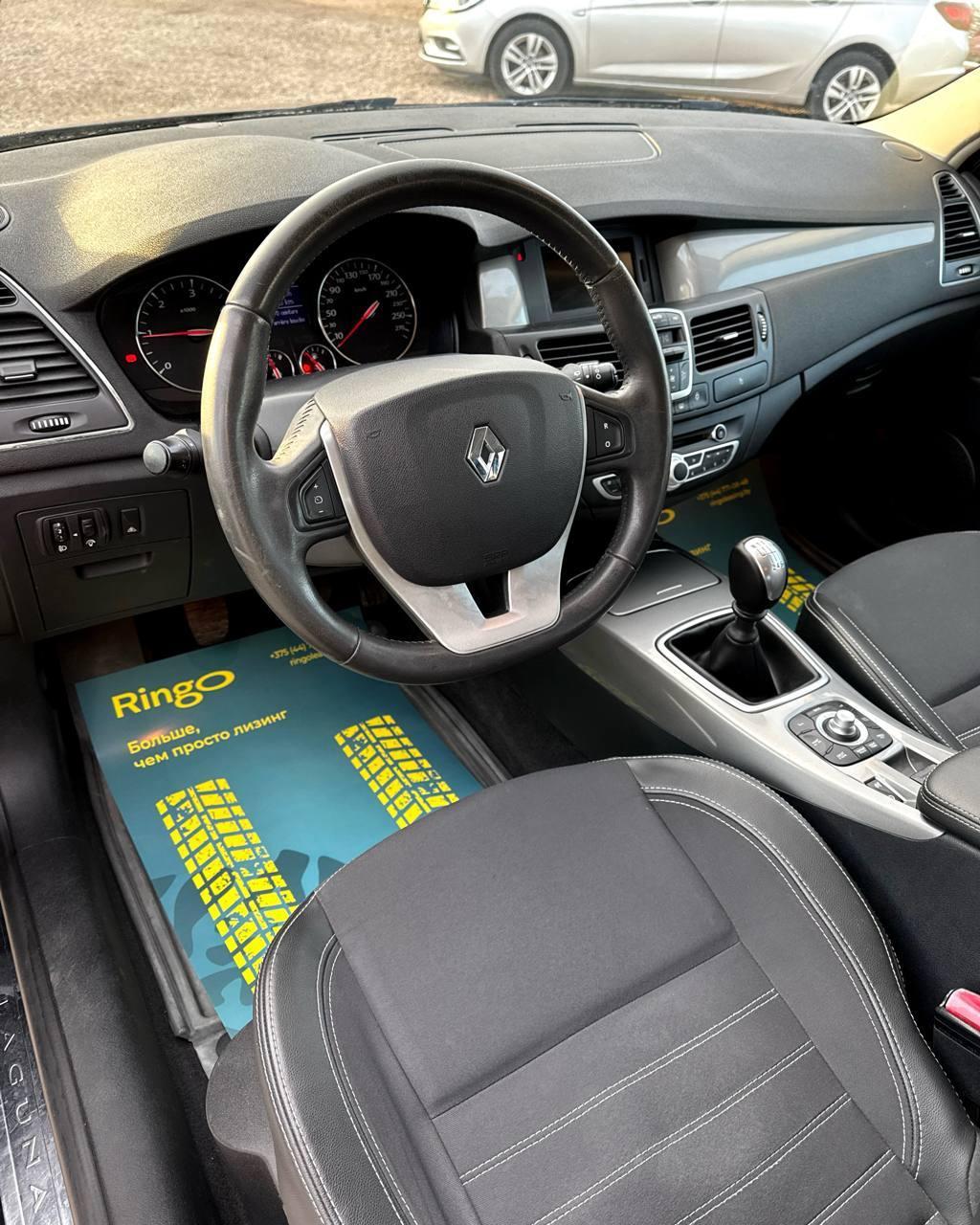 Renault Laguna III · Рестайлинг , 2011 г., механика, дизель - фото 10