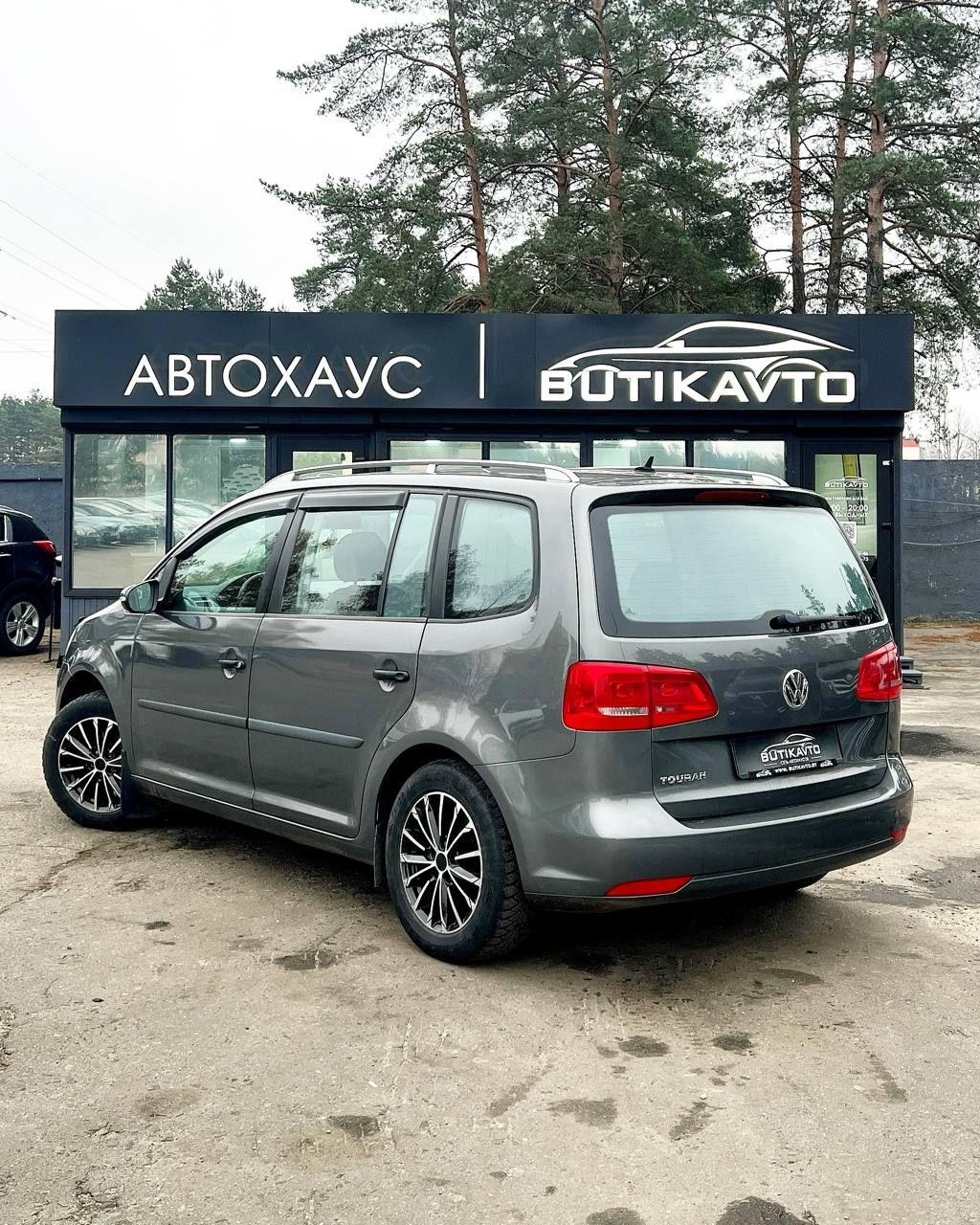 Volkswagen Touran I · 2-й рестайлинг , 2010 г., механика, бензин - фото 4