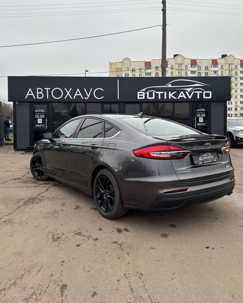 Ford Fusion USA II · 2-й рестайлинг , 2019 г., автомат, бензин - фото 4