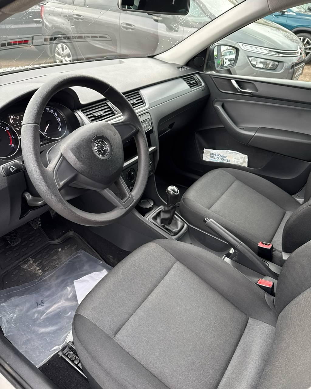 Skoda Rapid I , 2016 г., механика, бензин - фото 10