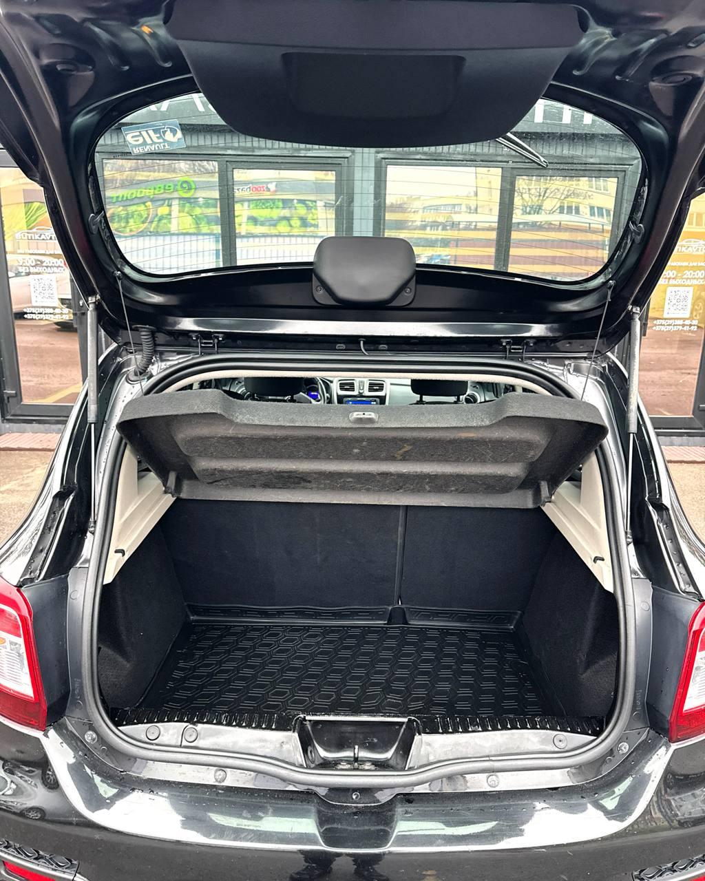 Renault Sandero Stepway II , 2017 г., механика, бензин - фото 13