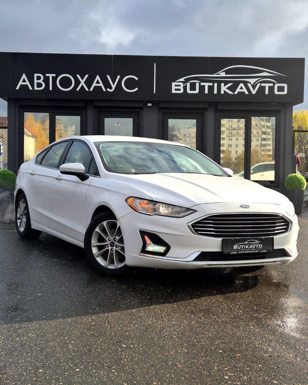 Ford Fusion USA II · 2-й рестайлинг , 2020 г., автомат, бензин