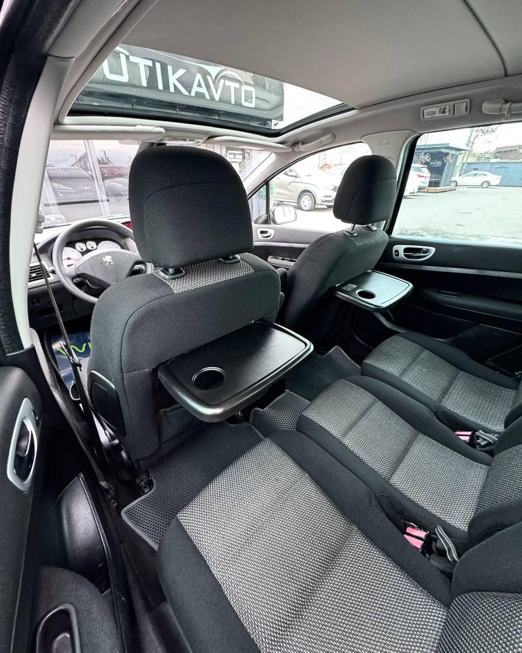 Peugeot 307 I · Рестайлинг , 2006 г., механика, дизель - фото 11