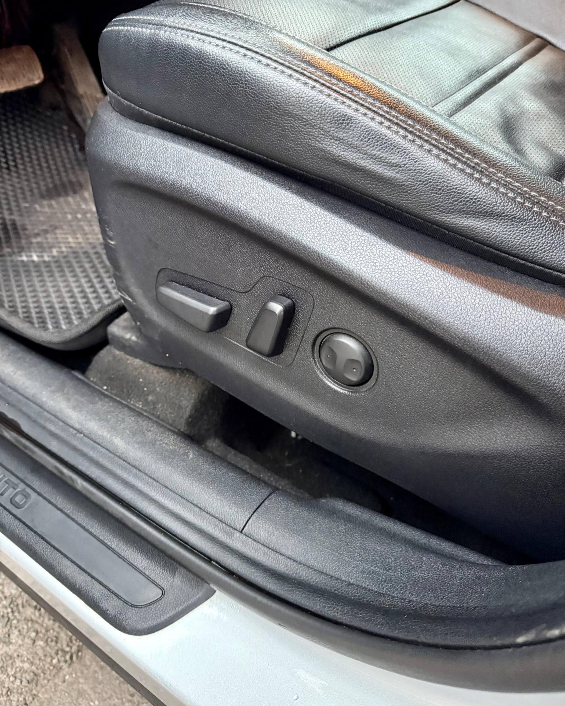 Kia Sorento III · Рестайлинг , 2019 г., автомат, дизель - фото 11