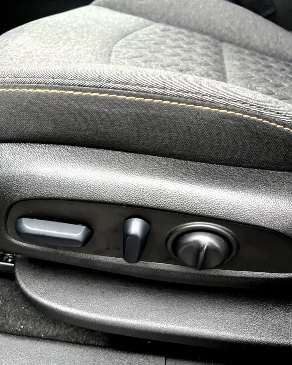 Chevrolet Equinox III · Рестайлинг , 2022 г., автомат, бензин - фото 20