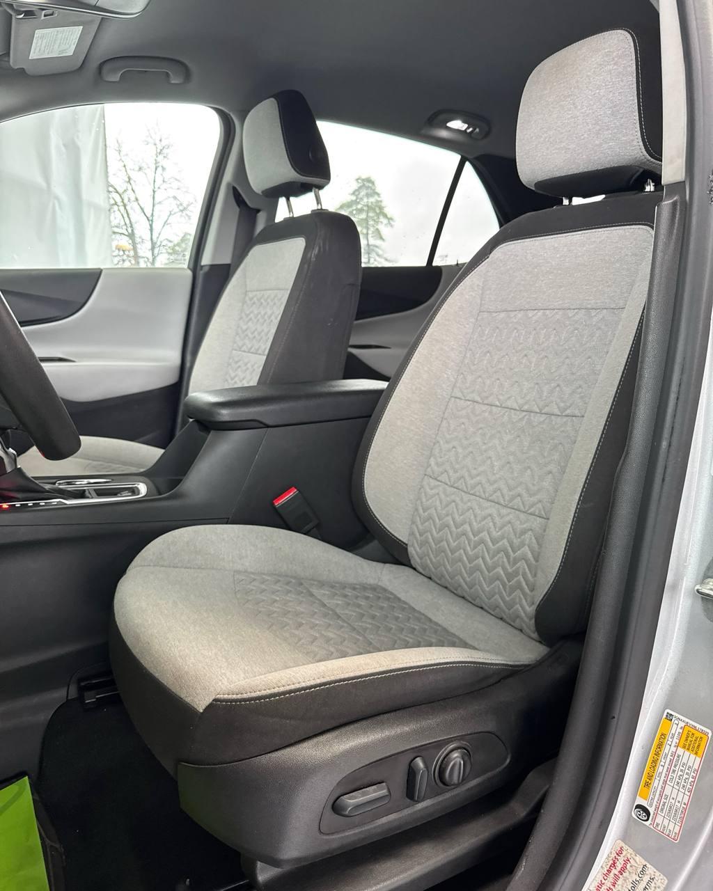 Chevrolet Equinox III · Рестайлинг , 2022 г., автомат, бензин  - фото 10