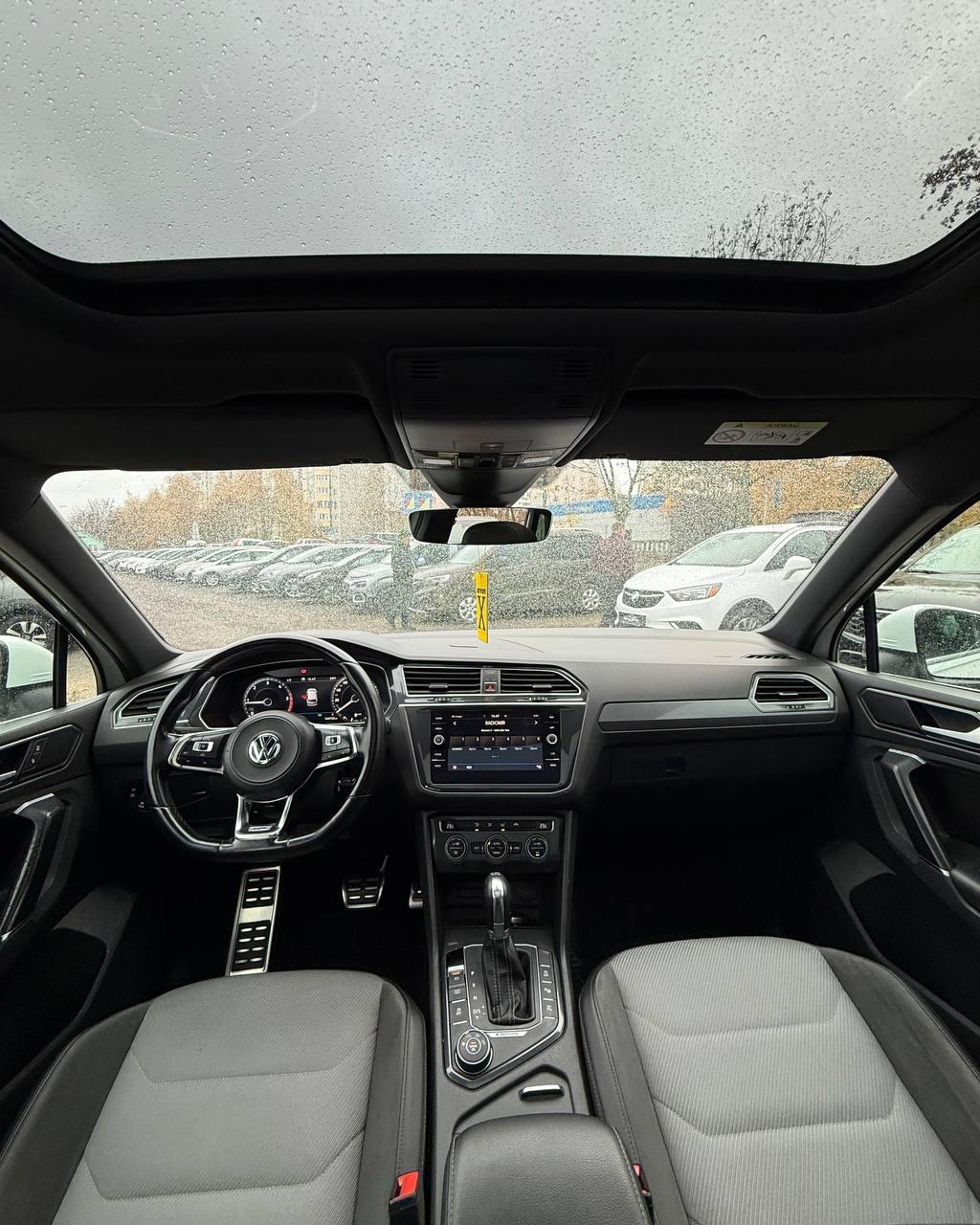 Volkswagen Tiguan II , 2017 г., робот, дизель - фото 9