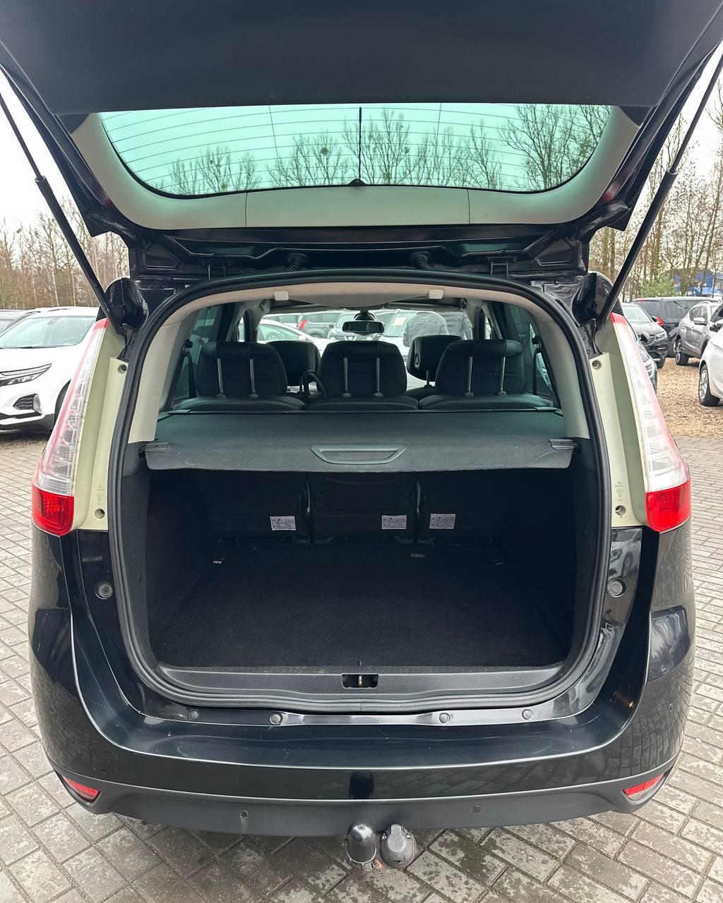 Renault Grand Scenic III · 2-й рестайлинг , 2013 г., механика, дизель - фото 14