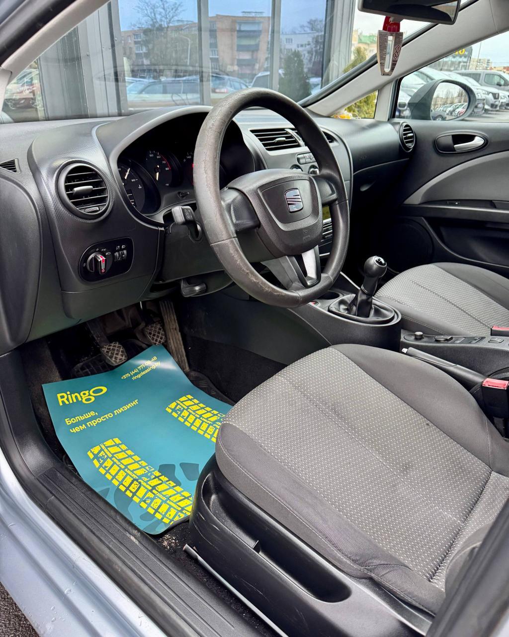 SEAT Leon II · Рестайлинг , 2010 г., механика, бензин - фото 12