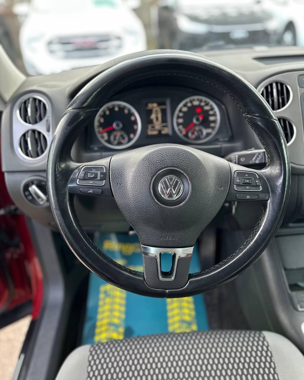 Volkswagen Tiguan I , 2011 г., механика, бензин - фото 11