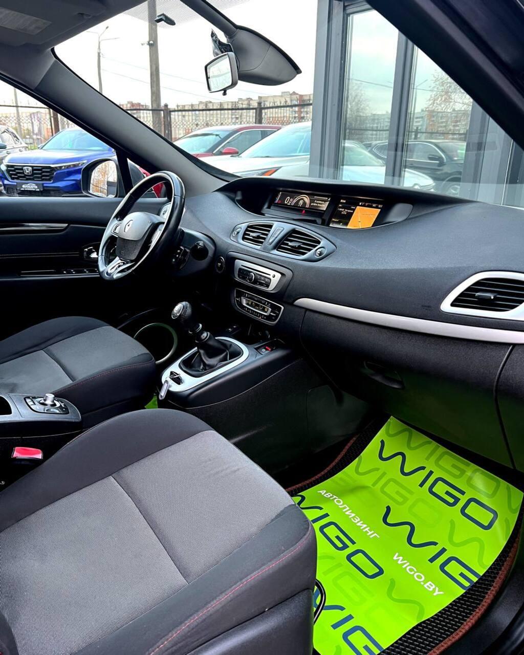 Renault Grand Scenic III · 2-й рестайлинг , 2014 г., механика, дизель - фото 11