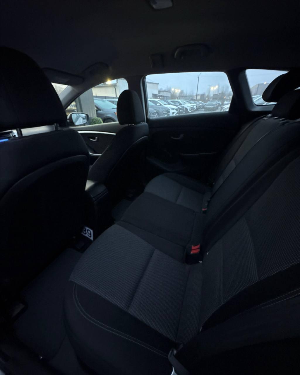 Hyundai i30 GD · Рестайлинг , 2017 г., механика, дизель - фото 9