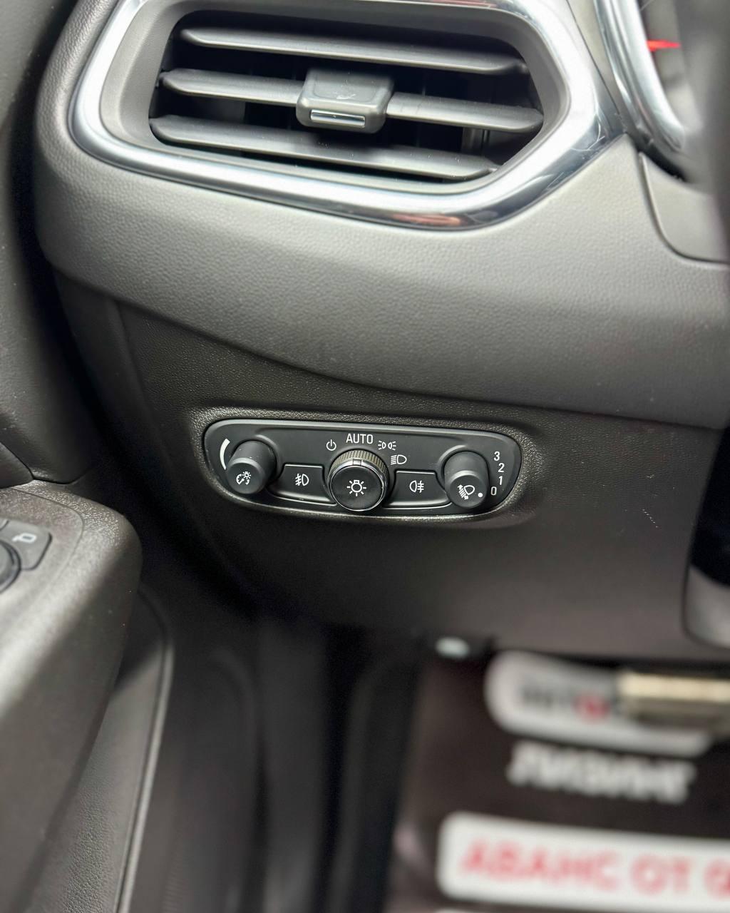 Chevrolet Equinox , 2017 г., автомат, бензин - фото 18