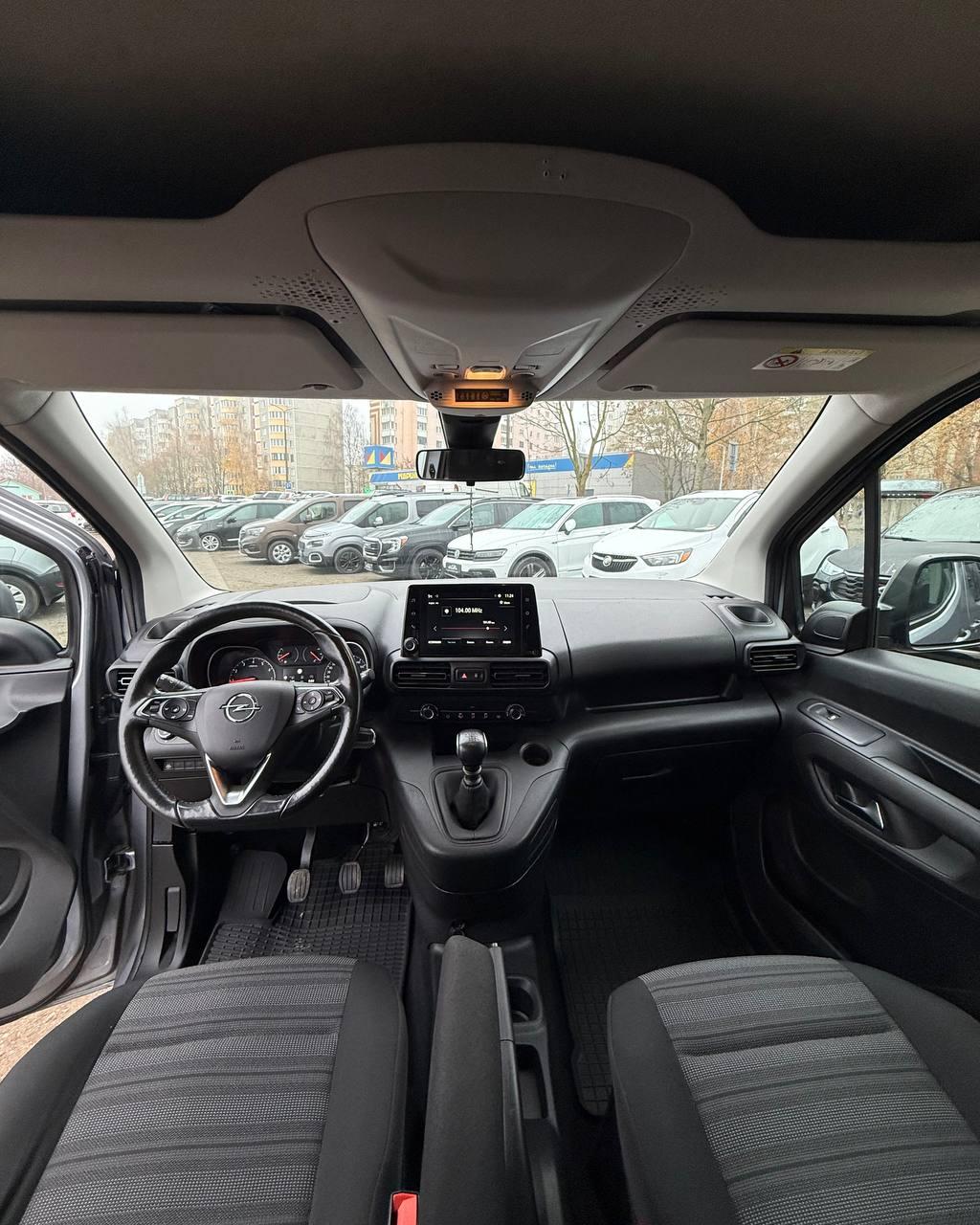 Opel Combo XL E , 2020 г., механика, дизель - фото 9