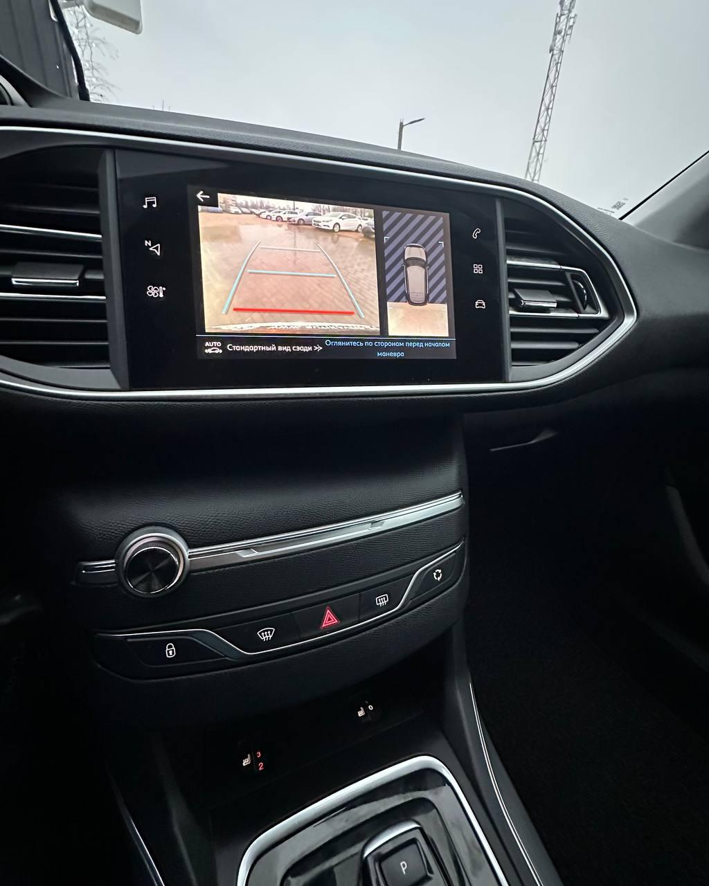 Peugeot 308 T9 · Рестайлинг , 2021 г., автомат, дизель - фото 10