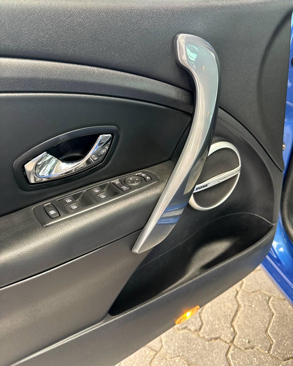 Renault Megane III , 2012 г., механика, дизель - фото 10