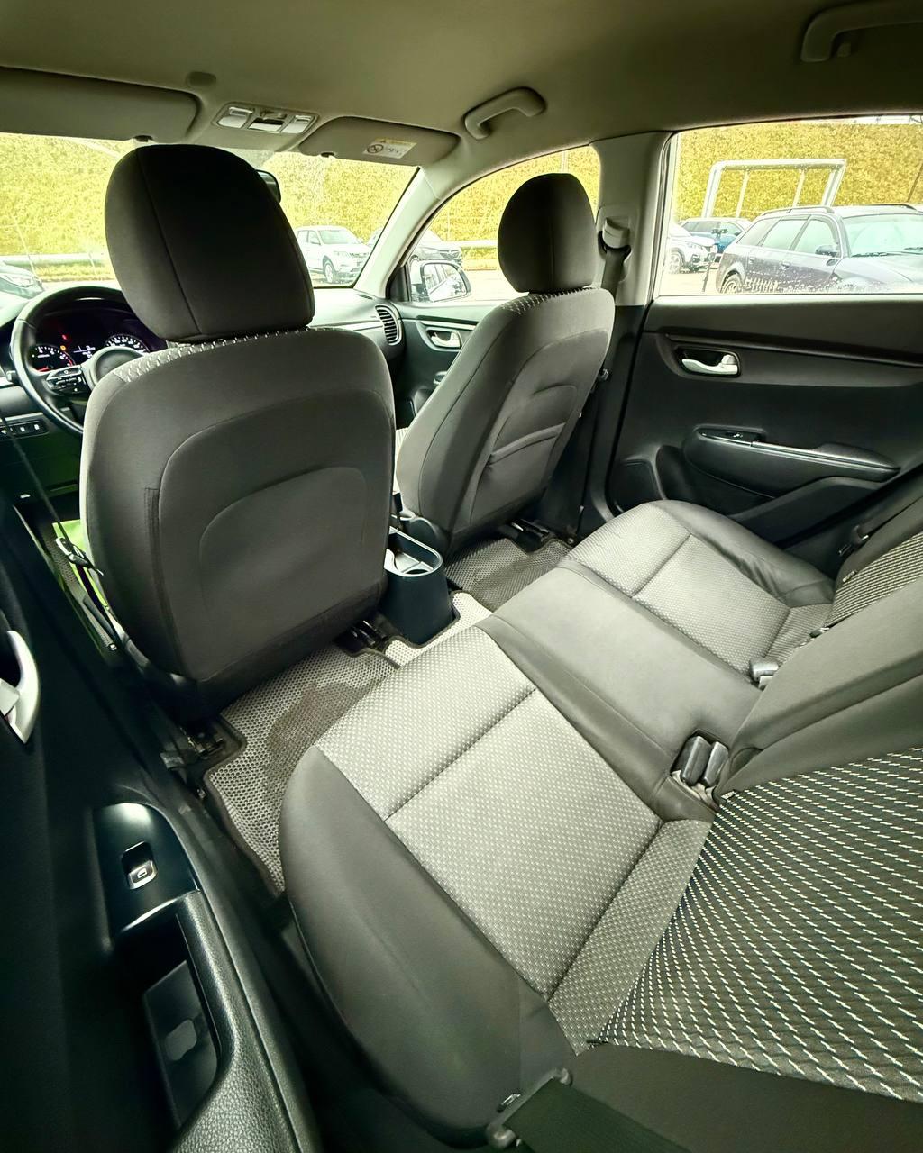 Kia Rio IV , 2019 г., механика, бензин - фото 12