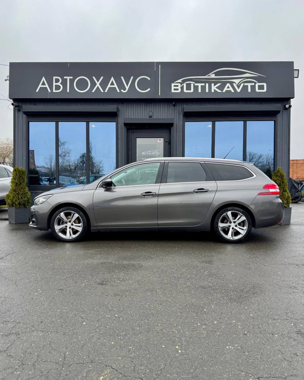 Peugeot 308 T9 · Рестайлинг , 2018 г., автомат, дизель - фото 4