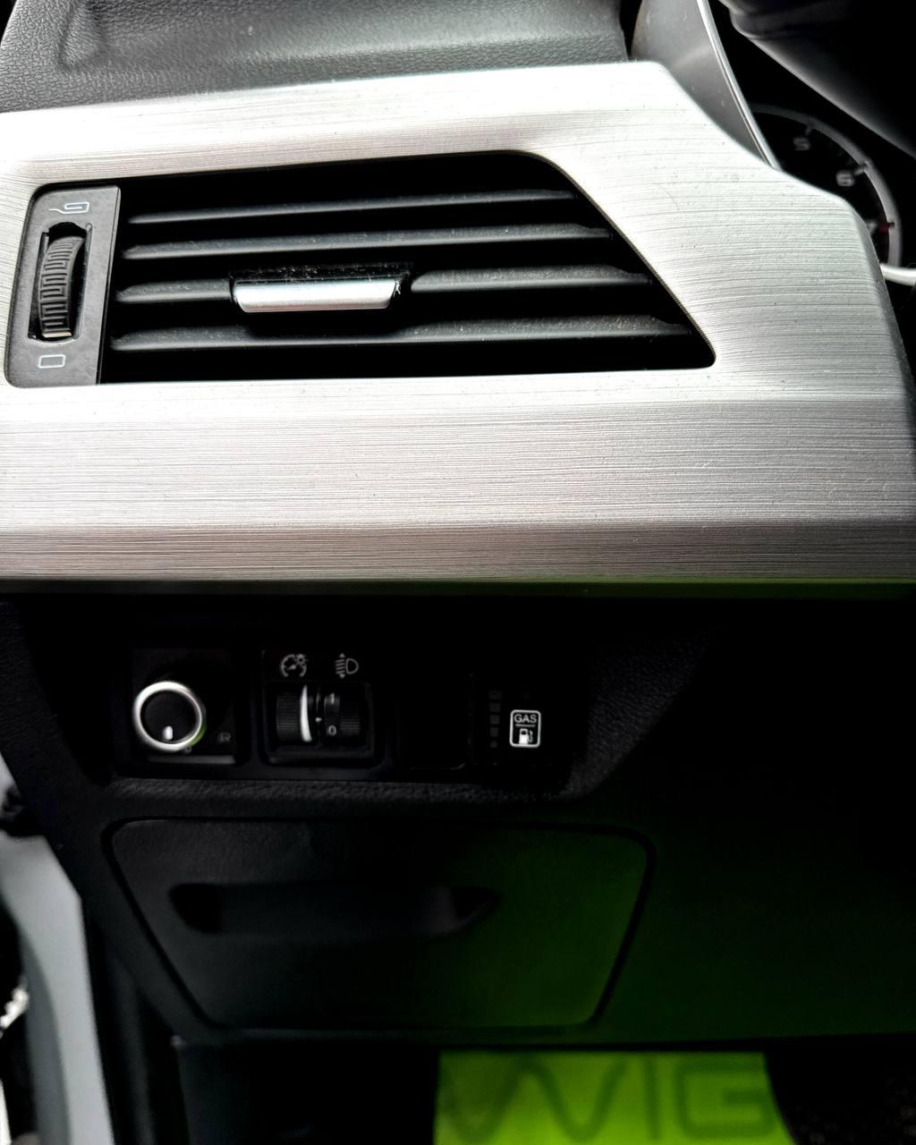 Geely Atlas I , 2018 г., автомат, бензин - фото 17