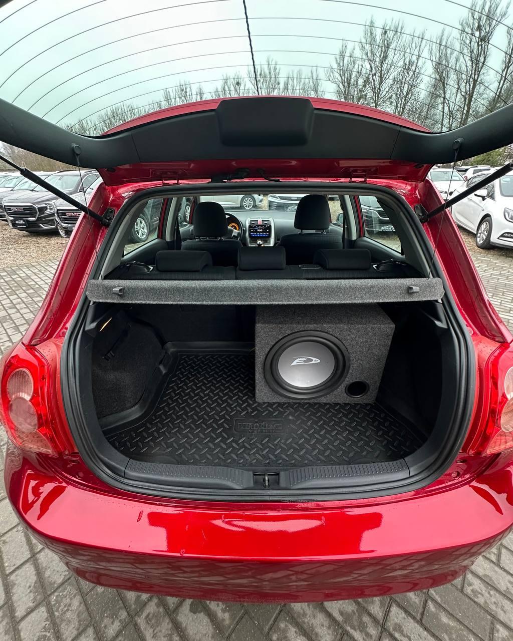 Toyota Auris I (E150) , 2009 г., механика, бензин - фото 10