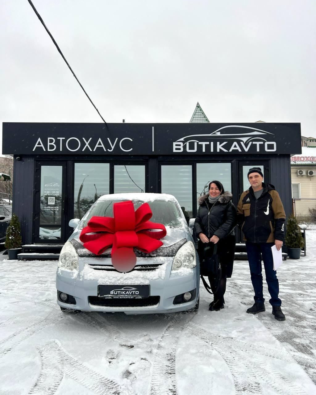 Toyota Corolla Verso II (AR10) , 2007 г., автомат, бензин