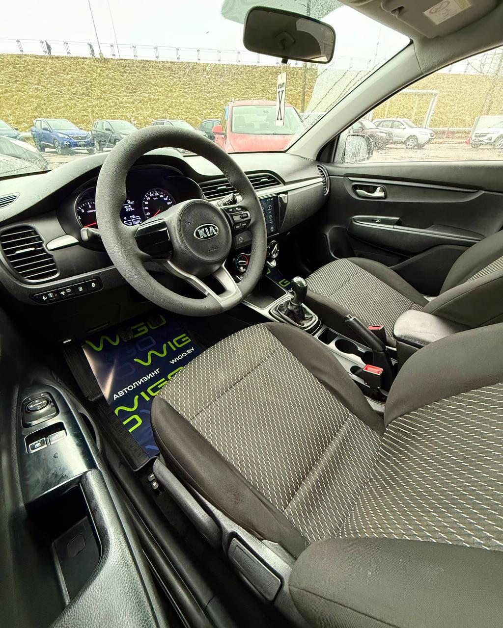 Kia Rio IV , 2018 г., механика, бензин - фото 11