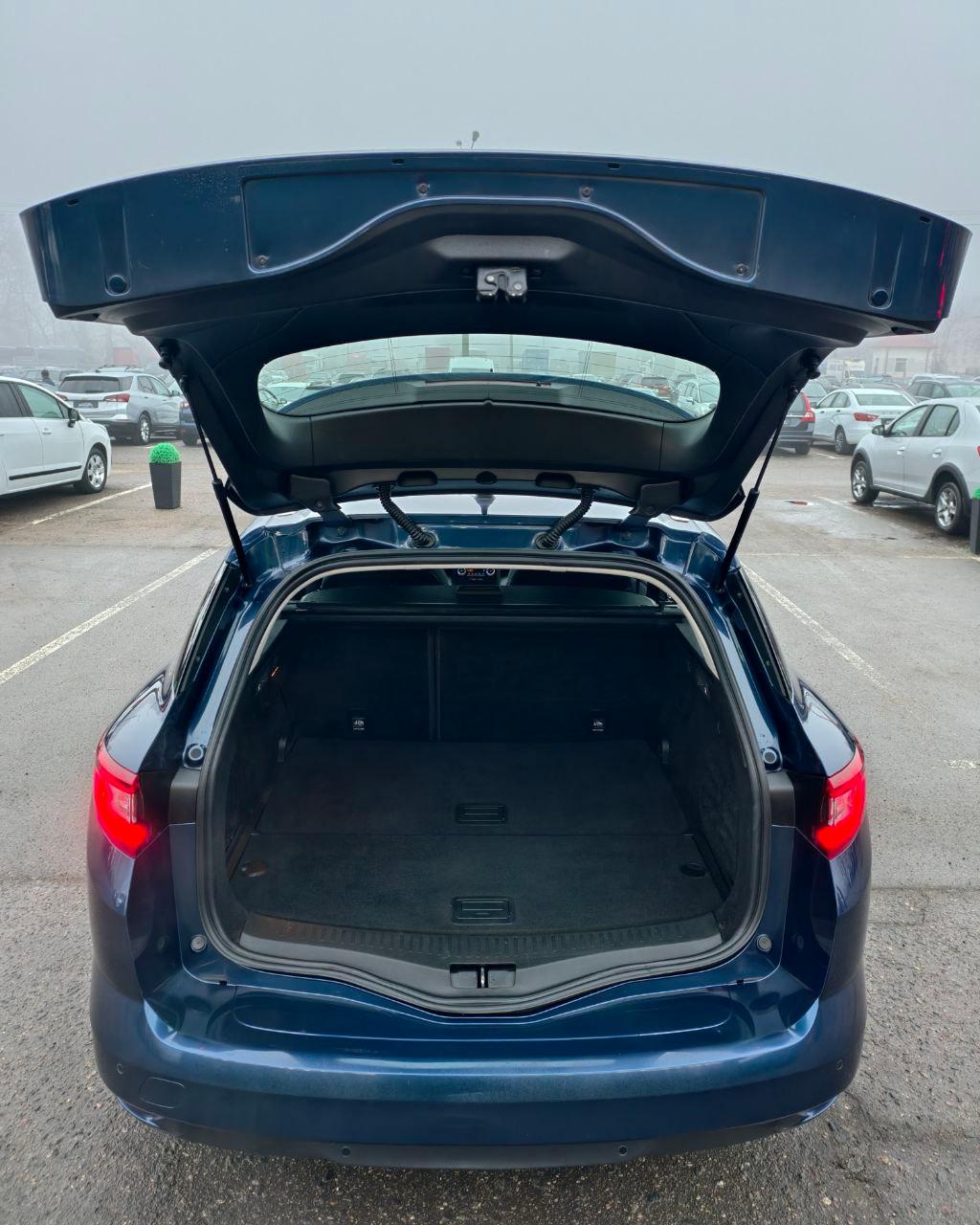 Renault Megane IV , 2019 г., механика, дизель - фото 10