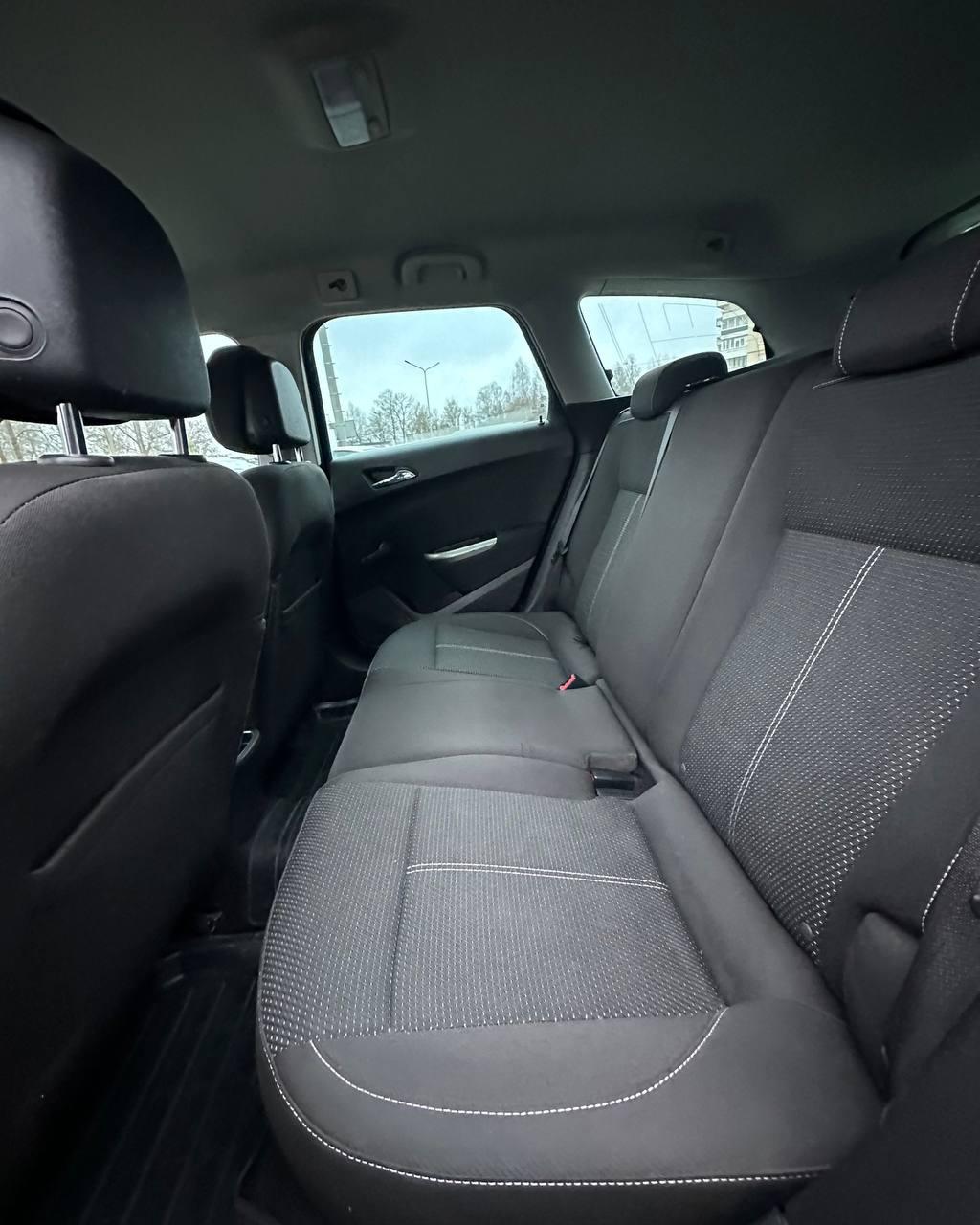 Opel Astra J , 2011 г., механика, дизель - фото 8