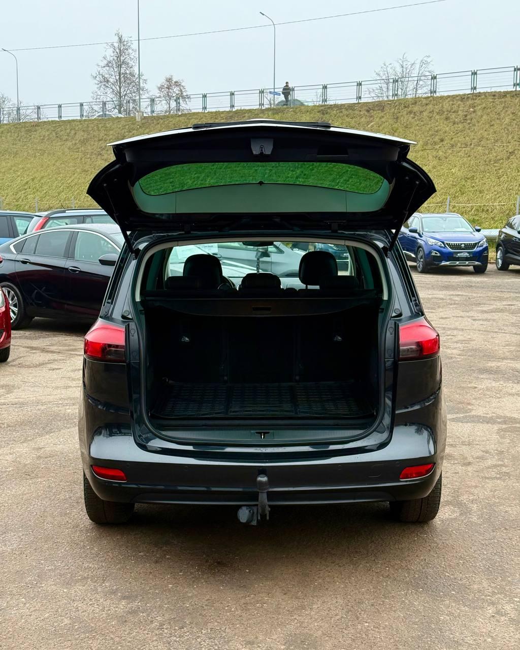 Opel Zafira C , 2014 г., механика, дизель - фото 19