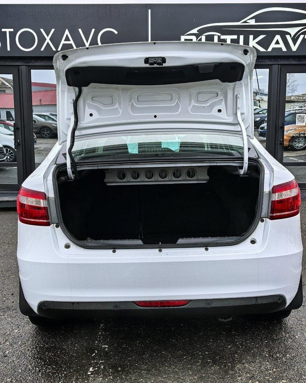 Lada (ВАЗ) Vesta I , 2019 г., механика, бензин - фото 17