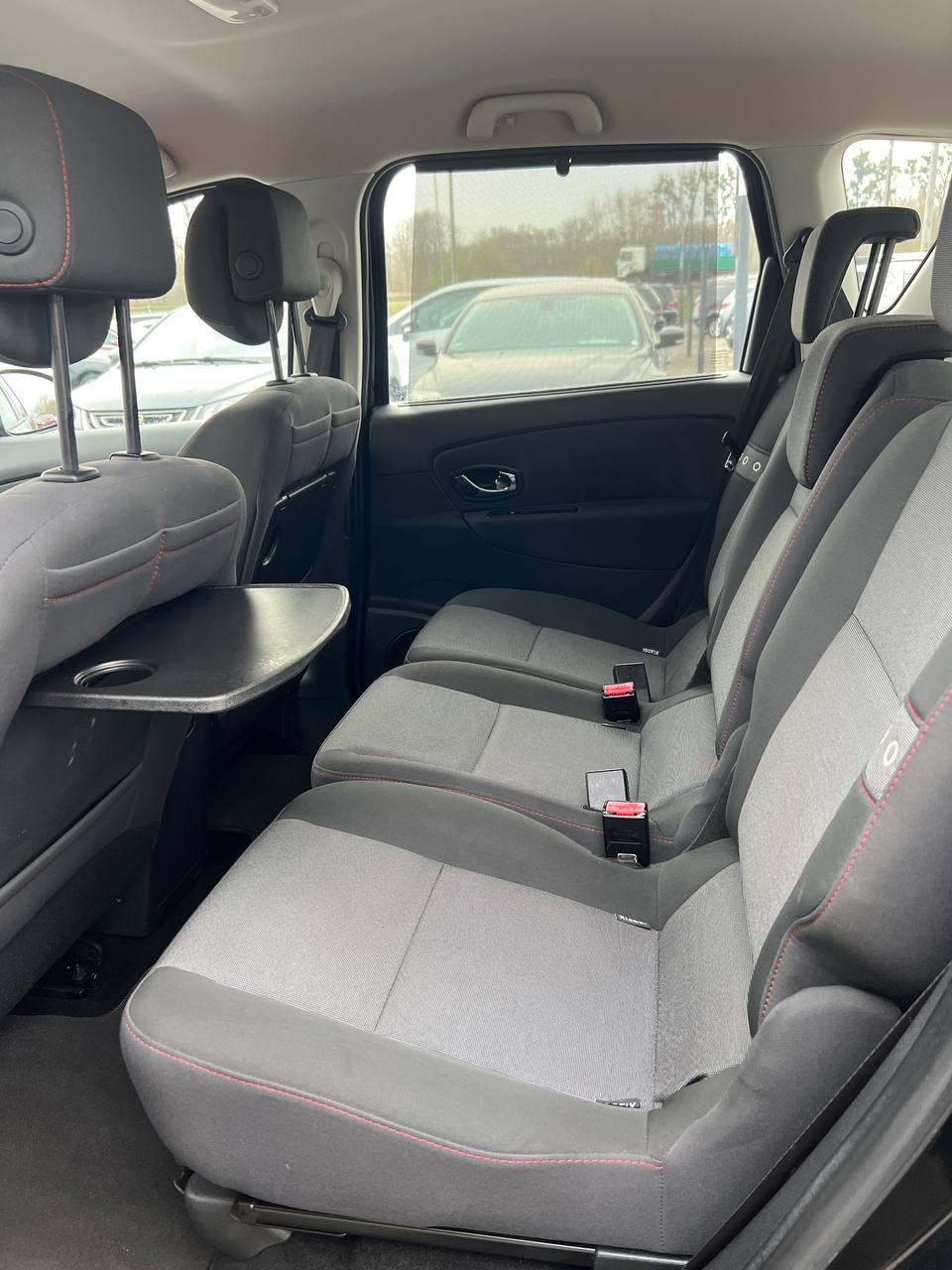 Renault Scenic III · 2-й рестайлинг , 2012 г., механика, дизель - фото 16