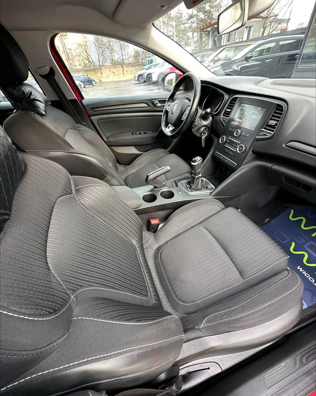 Renault Megane IV , 2019 г., механика, дизель - фото 12