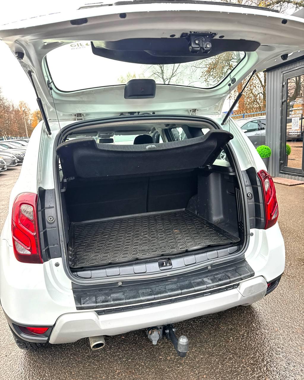 Renault Duster I · Рестайлинг , 2017 г., механика, бензин - фото 10