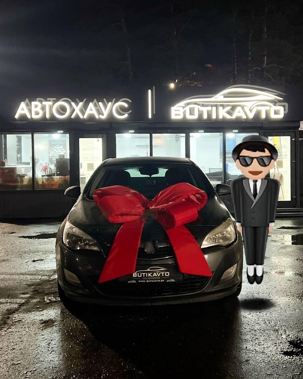 Opel Astra J , 2010 г., механика, бензин